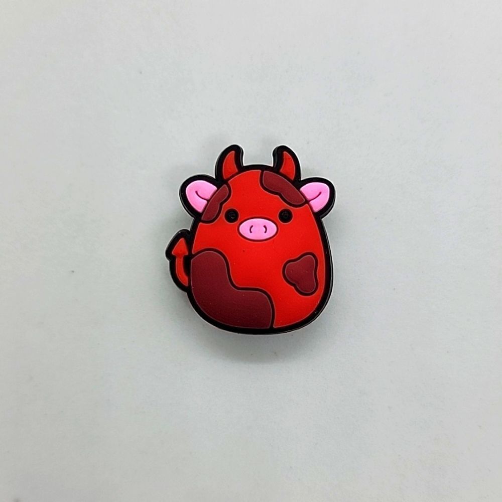 🎈5/$10🎈 PATCHES..CROC CHARMS.. Squishmello.. cow.. devil.. Halloween..